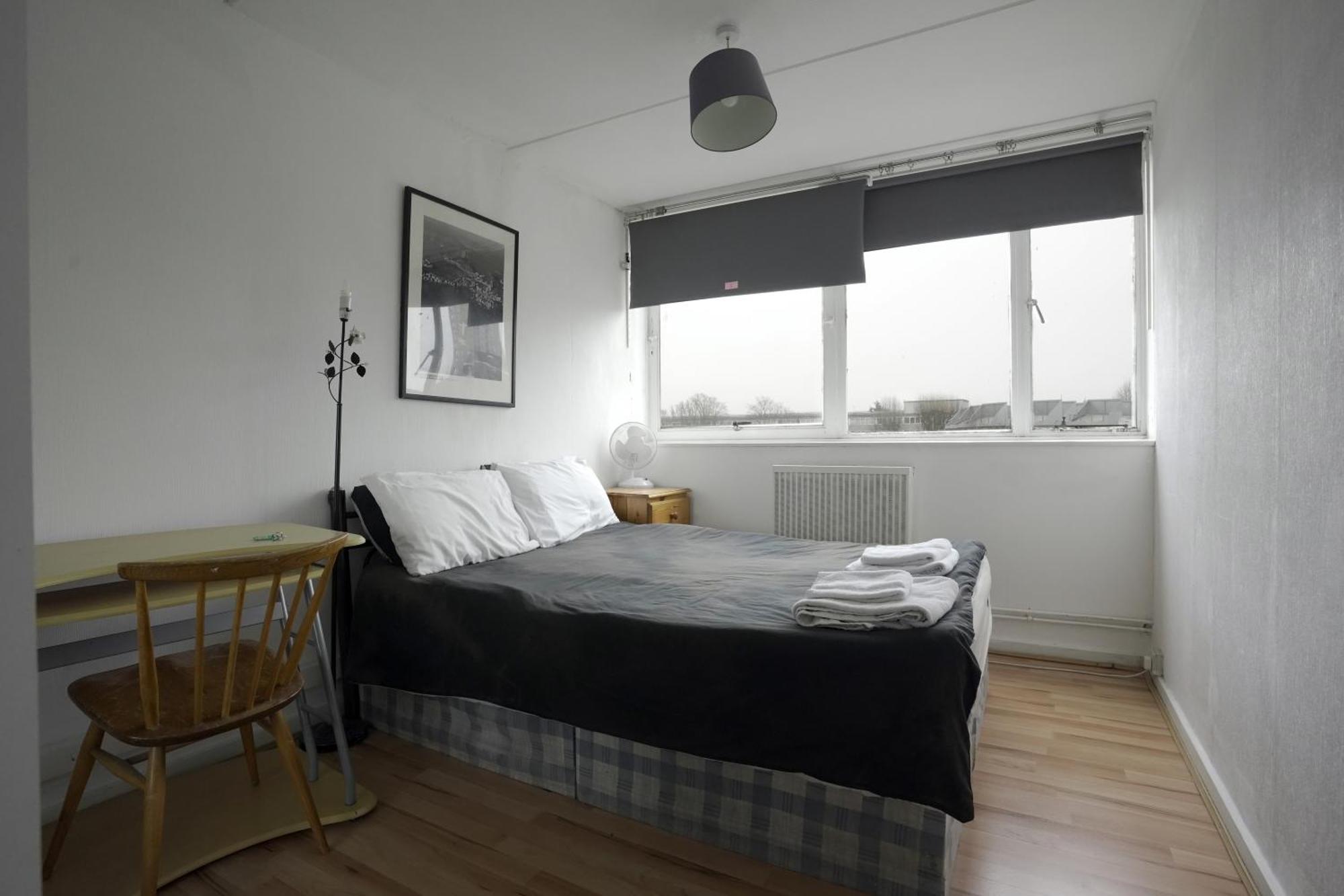 Double Room In Private Apartment Londen Buitenkant foto